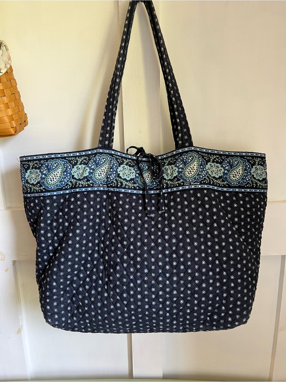 Vera Bradley Vintage Seaport Navy Large Tie Top Tote